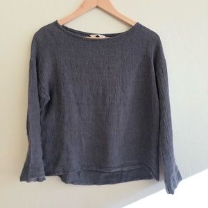 Elizabeth Suzann Lara Top in Charcoal Linen Gauze